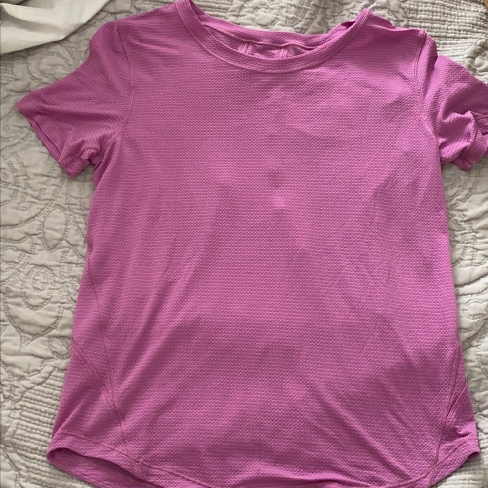 Lululemon T Shirt